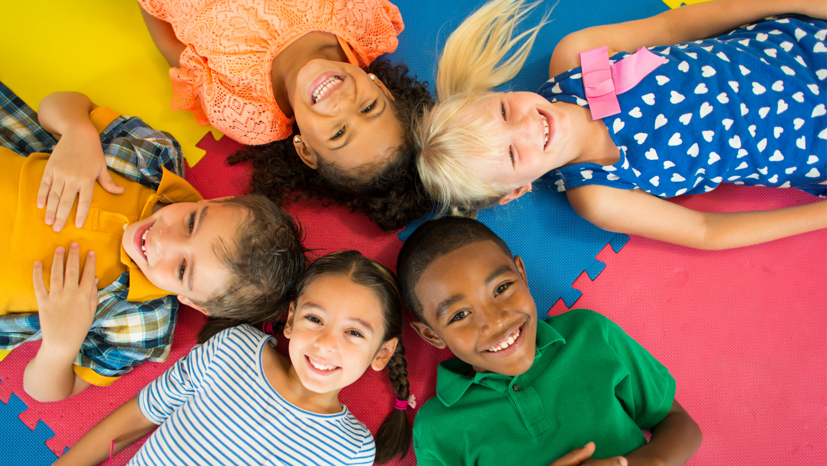 You are currently viewing Wakacyjna przygoda z nauką angielskiego dla dzieci